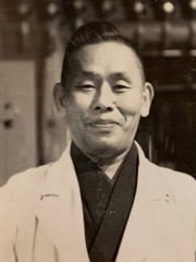 初代・栗栖 熊三郎